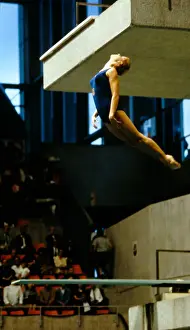 Sue Gossick Shown in Perfect Diving Form
