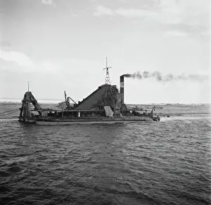 Huty25029 Prints: Suez Canal