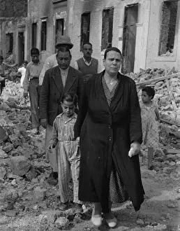 Afri Prints: Suez Crisis