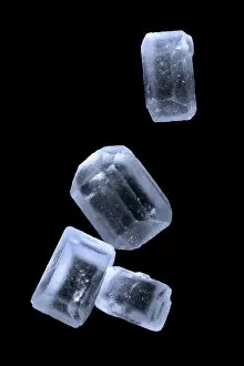 Food Gallery: Sugar crystals, ordinary table sugar, photomicrography