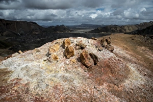 Images Dated 3rd July 2013: Sulphur fields and chalk fields, rhyolite mountains, Landmannalaugar area, Fjallabak Nature Reserve