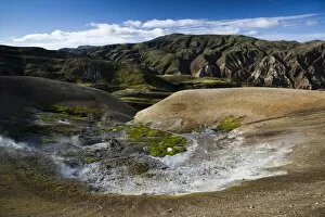 Images Dated 8th September 2011: Sulphur and limestone fields, rhyolite mountains, Landmannalaugar, Fjallabak Nature Reserve