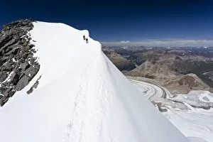 Summit ridge of Piz Palue mountain, Morteratsch Glacier below, canton of Graubuenden, Grisons, Switzerland, Europe