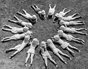 Sunhat Prints: Sun Circle