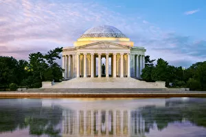 Images Dated 3rd August 2015: Sunrise, Jefferson Memorial