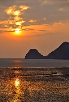 Sunset in Cat Ba, Halong Bay, Vietnam, Southeast Asia