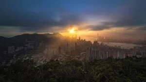 Images Dated 27th June 2015: Sunset over Hong Kong city