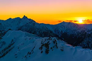 Images Dated 28th November 2013: Sunset of Japanese Northern Alps