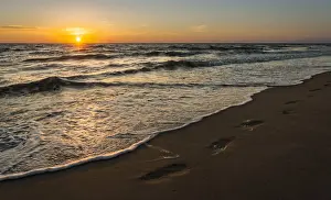 Trace Prints: Sunset over the sea off ??Sylt, Schleswig-Holstein, Germany