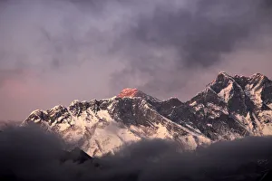 Dave Porter's UK, European and World Landscapes Gallery: Sunset over the Snow Capped Mount Everest