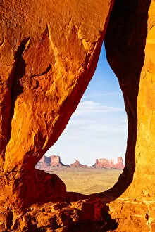 Looking At View Gallery: Sunset at Teardrop Arch, Monument Valley, USA