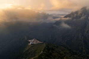Images Dated 1st October 2015: Sunset at Tengboche village