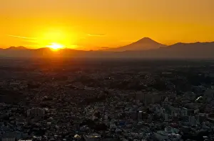 Yokohama Prints: Sunset at Yokohama city