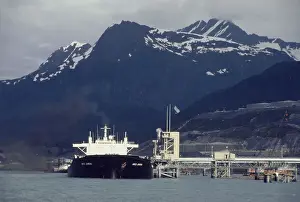 Supertanker ARCO Juneau