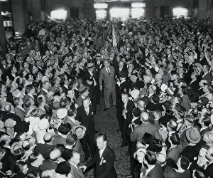 1932 Us Presidential Election Prints: Supporters Greeting Roosevelt