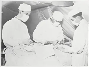 Algeria Prints: Surgeons Operating on Patient