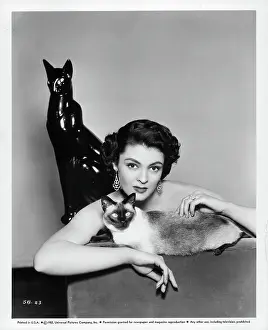 Suzan Ball In City Beneath The Sea