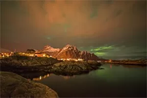 Images Dated 19th February 2014: Svolvaer at Night