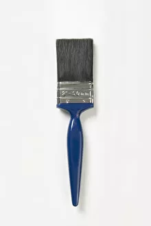 Synthetic bristle brush
