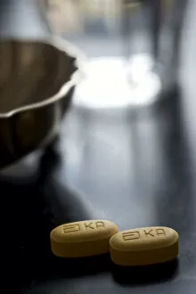 Tablets, Kaletra, anti-AIDS drug, HIV protease inhibitor