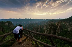 Images Dated 9th June 2012: Taking the landscape photo of Zhangjiajie