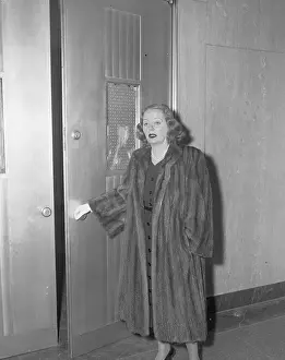 Mink Prints: Tallulah Bankhead Entering a Courtroom