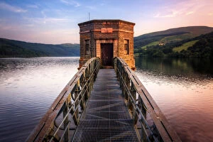 Images Dated 14th October 2013: Talybont Reservoir, Talybont Brecon Beacons, Wales