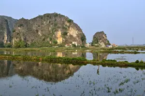 Halong Prints: Tam Coc region near Ninh Binh, dry Halong Bay, Vietnam, Southeast Asia, Asia