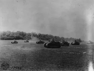 Fra Arm Prints: Tank Warfare