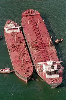 Tanker Prints: Tanker Pumps Oil from Exxon Valdez