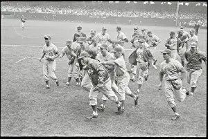 Teammates Gathering Around Larry Sherry