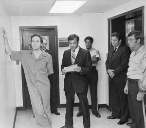 Bundy Prints: Ted Bundy In Police Station