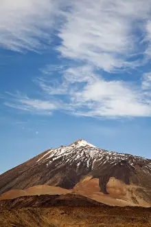 Teide Prints: Teide volcano with cirrostratus on top