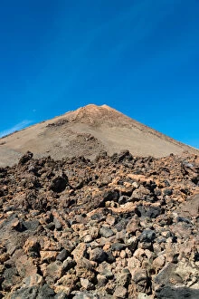 Images Dated 3rd November 2015: Teide volcano peak