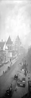 Prints of March 1908: The law courts and Temple bar from St Clements Lane, London. (Photo by Alfred Hind Robinson/A H Robinson/Getty Images) Alfred Hind Robinson (1864-1950) Prints: Temple Bar