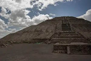Central Mexico Prints: Teotihuacan Mexico Pyramids