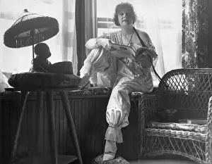 Texas Guinan Reading Magazine