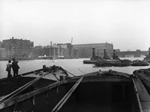 Interest Prints: Thames Flight