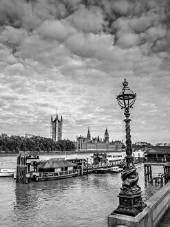 Images Dated 9th October 2009: Thames River Against Cloudy Sky Seen From Tower Bridge