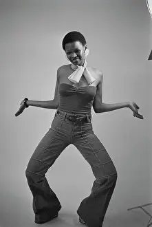 Huty31080 Prints: Thelma Davis - Soul Train Dancer