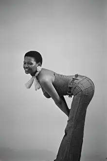 Huty31080 Prints: Thelma Davis - Soul Train Dancer