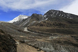 Khumbu Gallery: the Thokla Dughla Pass