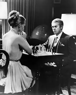 Acr071631 Prints: The Thomas Crown Affair Film Still