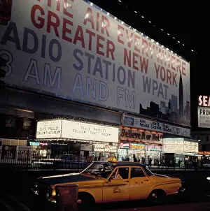 Broadway Prints: Times Square