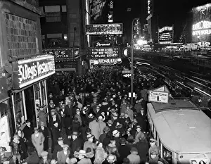 Times Square Crowd