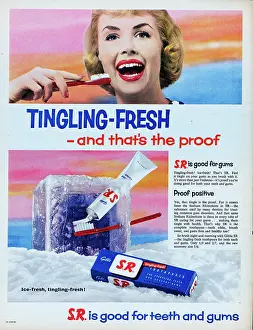 Huty24805 Prints: Tingling-Fresh