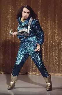 Performing Prints: Tiny Tim Performs On A TV Show