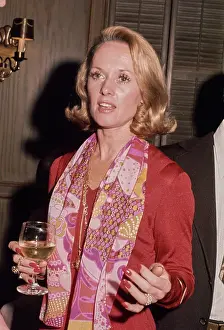 Huty36540 Prints: Tippi Hedren, American Actress