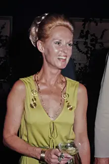 Huty36540 Prints: Tippi Hedren, American Actress