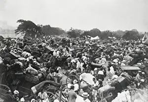 Tokyo Prints: Tokyo Earthquake Survivors Crowd City Park 1923